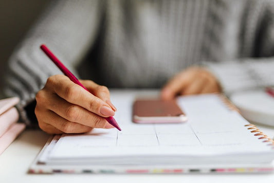 Gratitude for Tired Humans: 30 Low-Pressure Prompts for Real Life, Not Pinterest